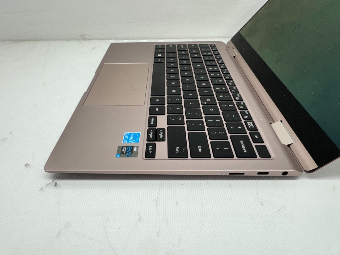 Samsung NP930QDB Intel i7-1165G7@2.80GHz 8GB 256G Windows 11 No AC *READ*