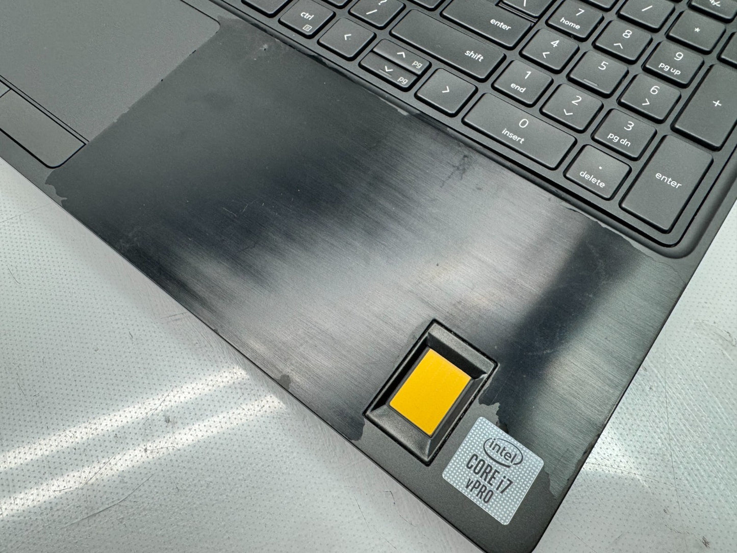 Dell Precision 7550 15.6" Intel i7-10850H@2.7GHz 16GB 256G T2000 Nocamera *READ*
