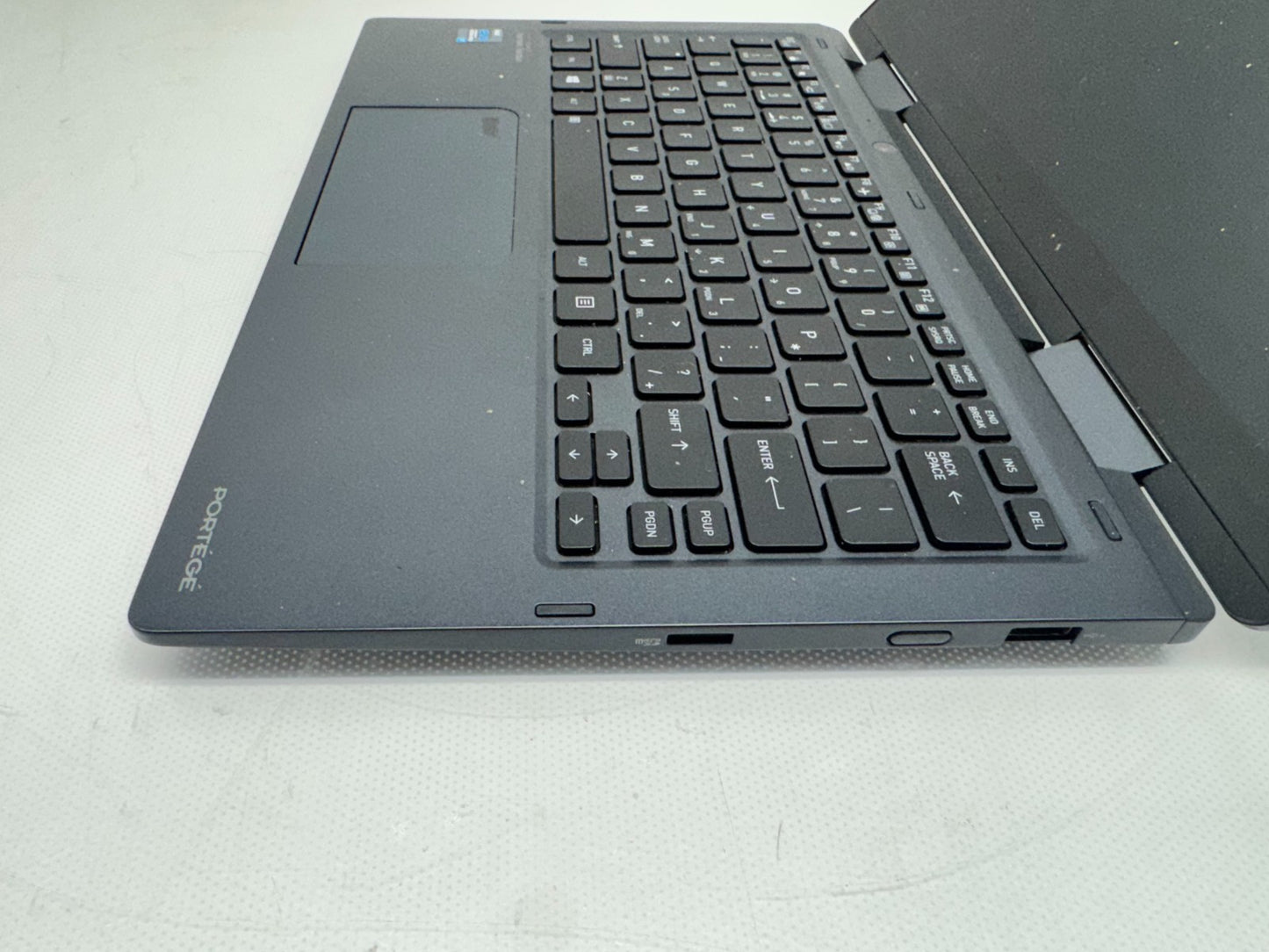 Dynabook Portege X30L-J 13" Laptop i7-1185G7@3.0GHz 16GB RAM 256GB SSD Win11