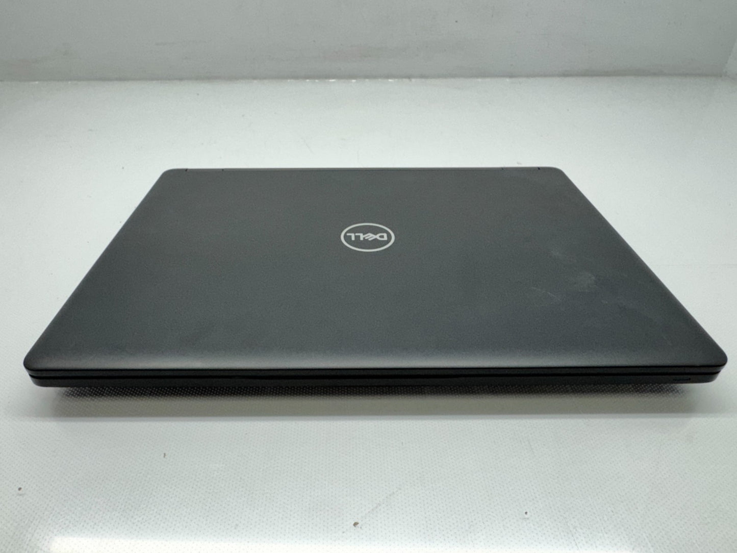 Dell Latitude 5490 14" 1366 x 768 i7-7600U@2.80GHz 16G RAM 256GB SSD Win11 *READ