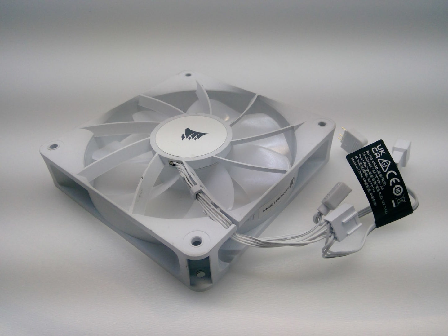 CORSAIR RS120 ARGB 120mm PWM Fan 12V 0.4A ‎RWF0113 White