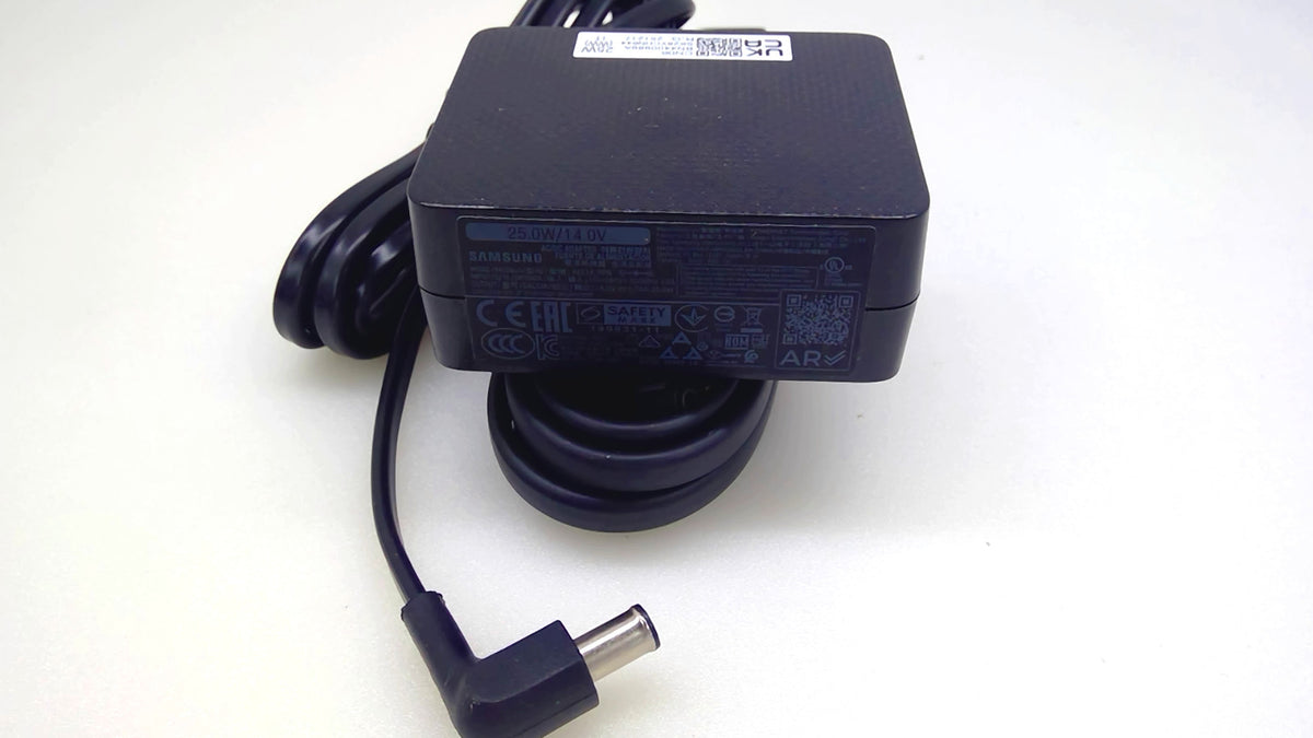 Genuine Samsung A2514_RPN 25W 14V 1.79A AC Power Adapter w/ Cord Open Box