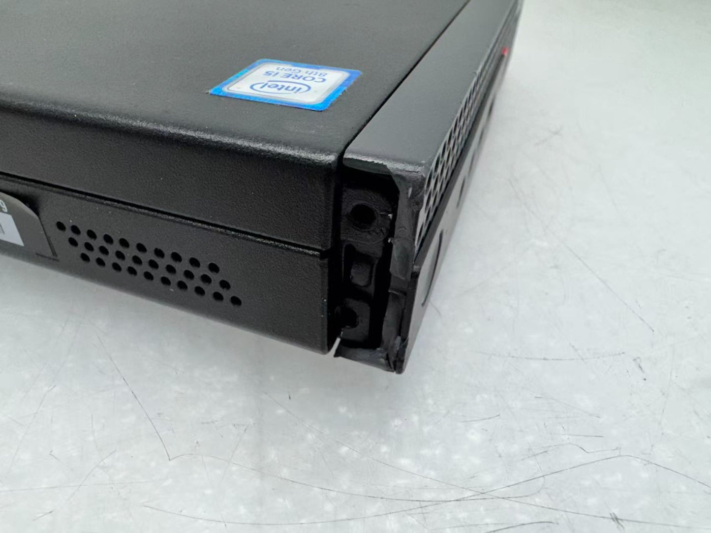 Lenovo ThinkCentre M720q Mini i5-8400T@1.7GHz 16GB RAM 256G SSD Wi-Fi *READ*