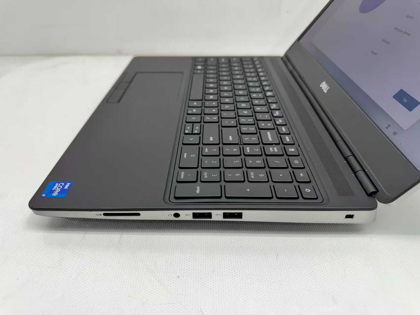 Dell Precision 7560 15.6" Laptop i7-11850H@2.50GHz 16GB 256GB SSD T1200