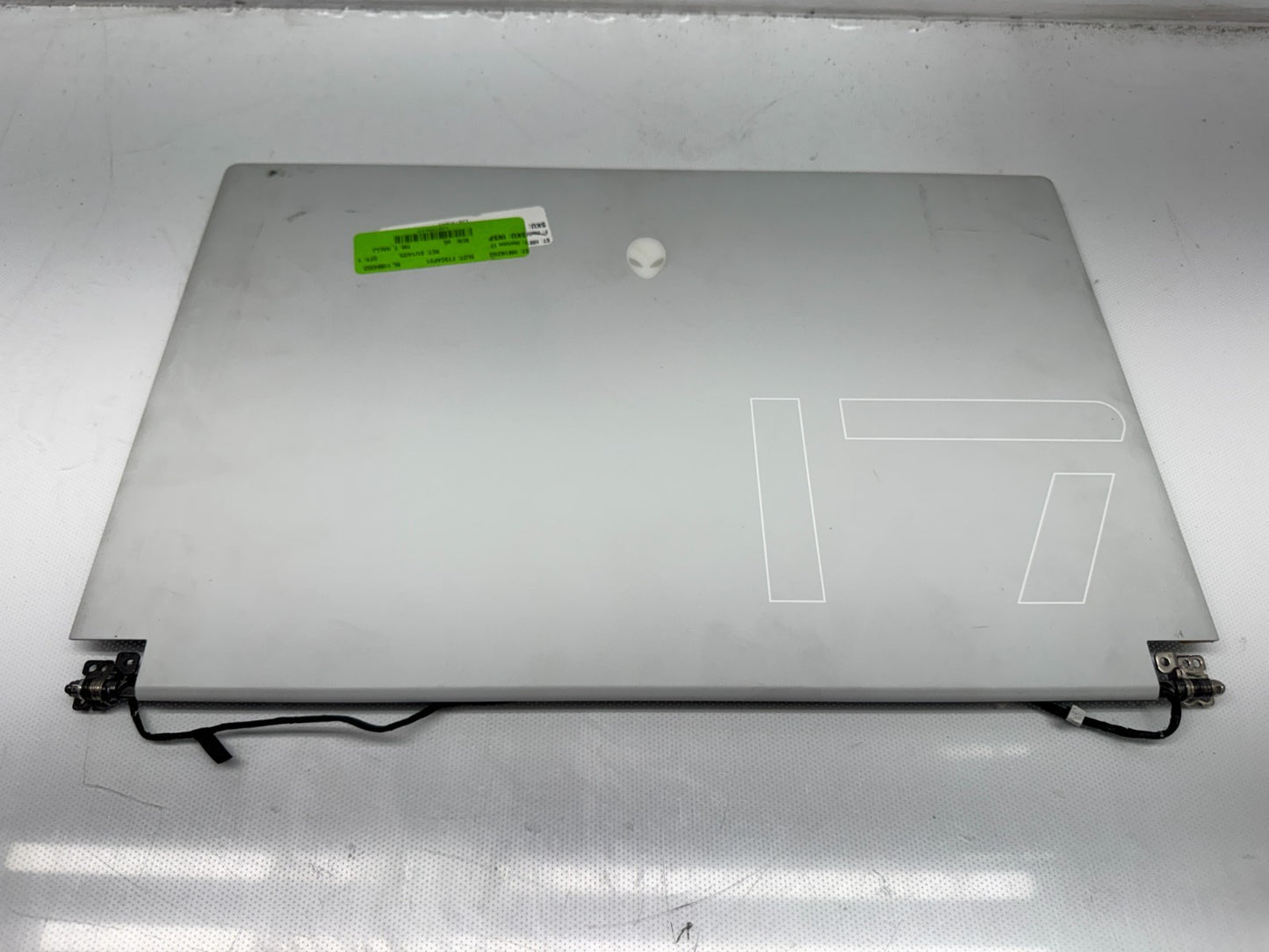 Dell Alienware P48E 17.3" LCD Screen Complete Assembly 1920 x 1080 White