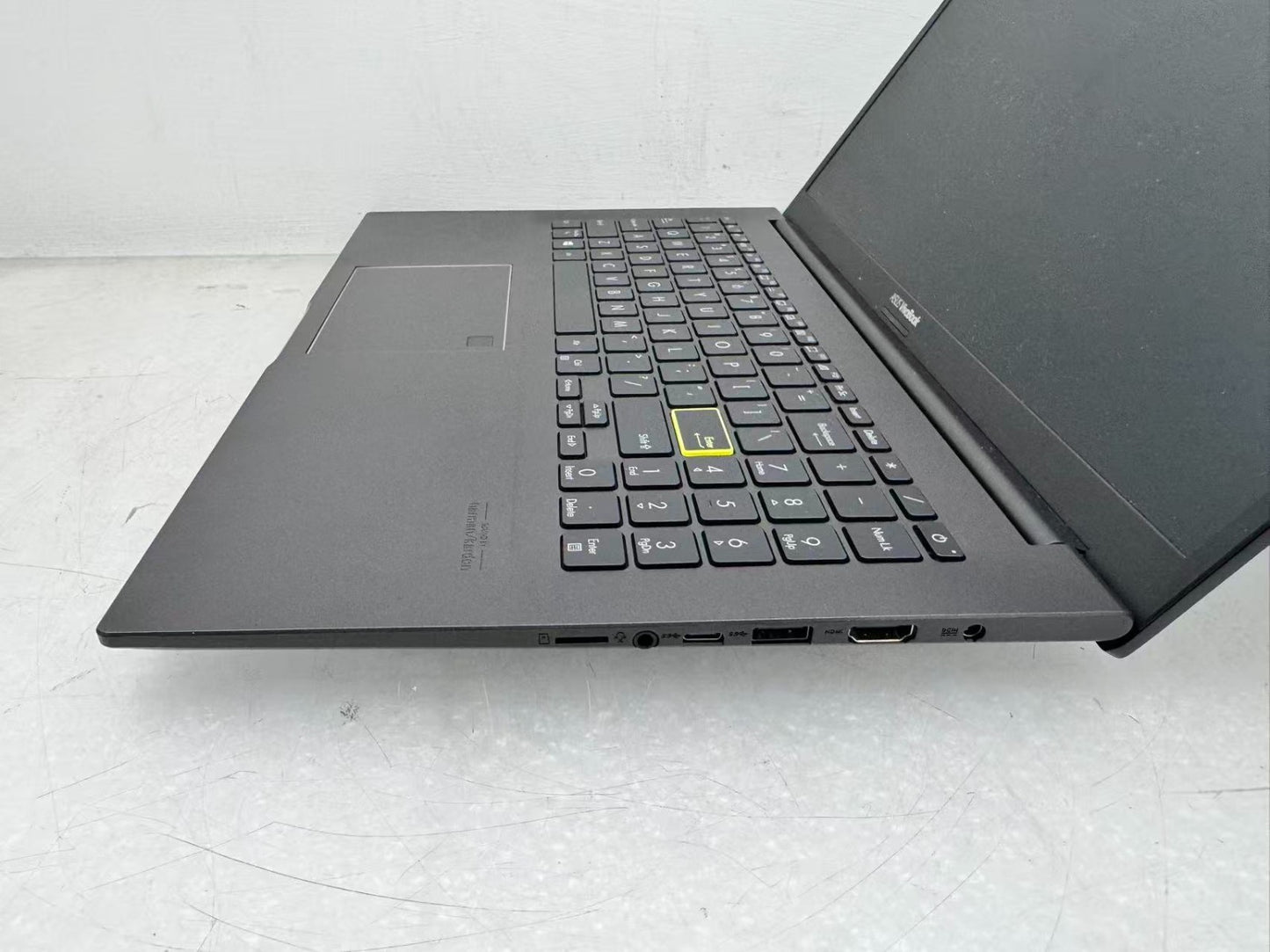 ASUS S513E 15.6" i5-1135G7@2.4GHz 16G RAM 500GB SSD MX350 Win10 *Read*