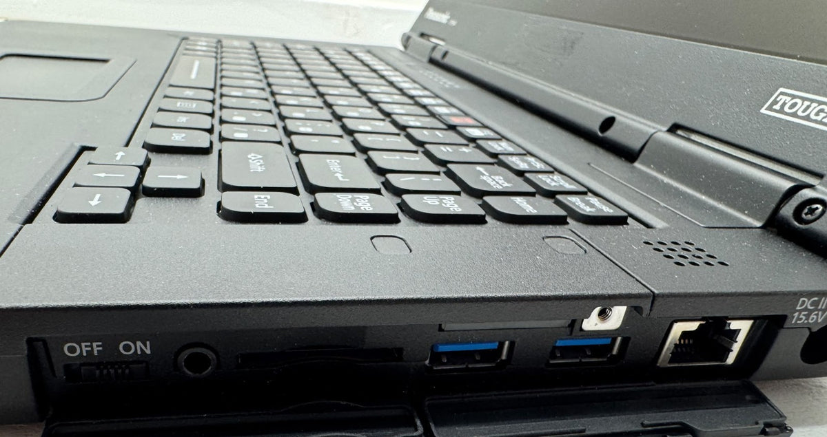 Panasonic Toughbook 1920 x 1080 FZ-54 i5-7300U@2.6GHz 16G RAM 256G SATA SSD READ
