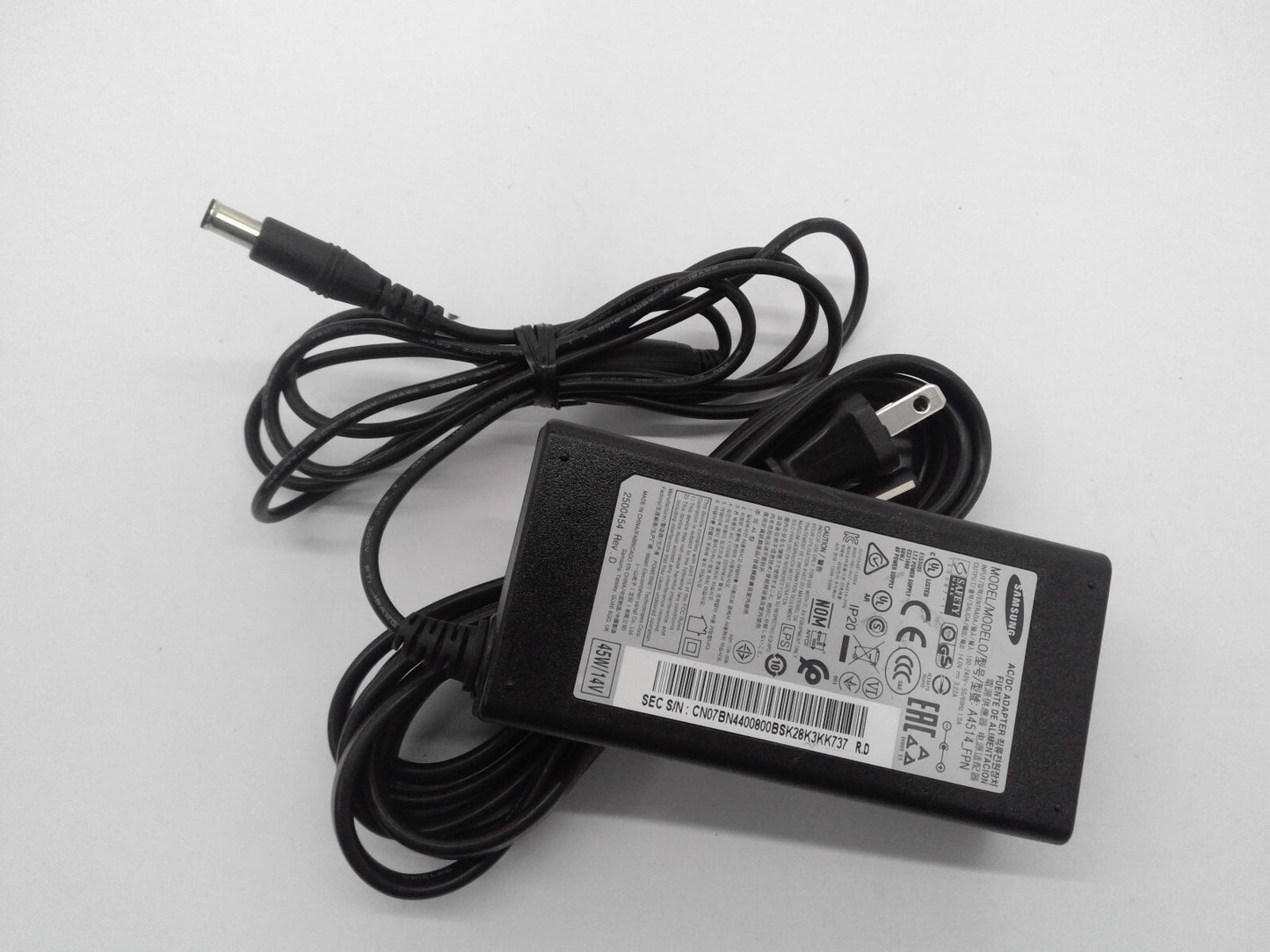 ORIGINAL SAMSUNG 45W 14V 3.2A AC POWER ADAPTER SUPPLY A4514_FPN - Free Shipping