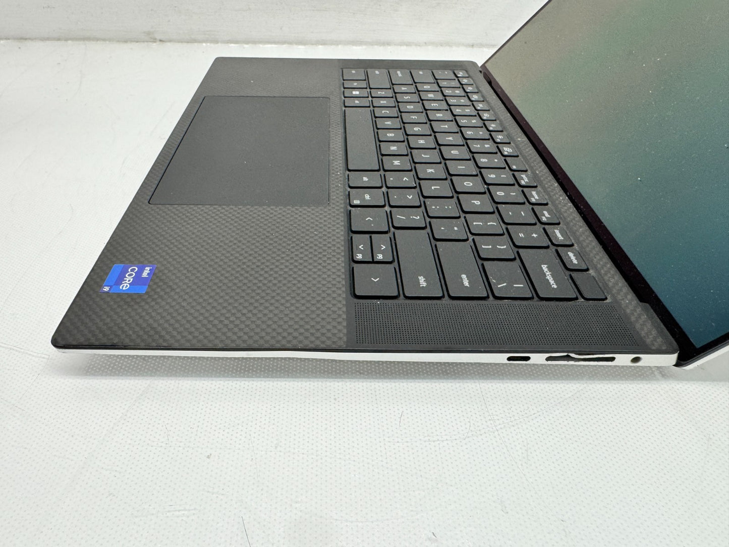 Dell XPS 15 9510 TS 4K Laptop i9-11900H@2.5GHz 32GB 1TB 3050Ti Win11 w/AC *READ*