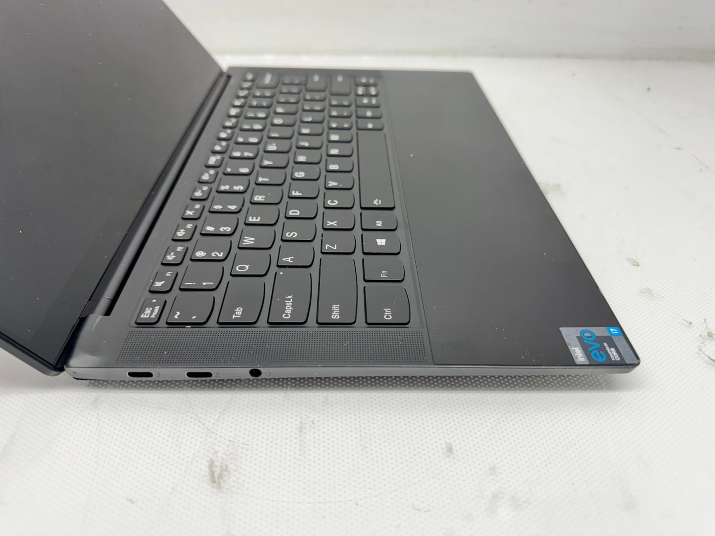 Lenovo IdeaPad Slim 9 14ITL05 i7-1165G7@2.80GHz 16GB 256GB Laptop W/AC *Read*