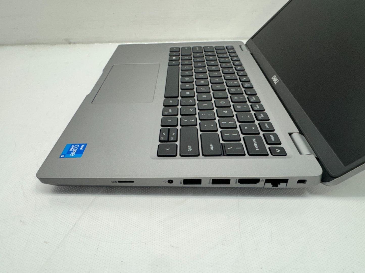Dell Latitude 5421 Intel i5-11500H@2.9Ghz 16GB RAM 256G SSD Windows 11 W/AC