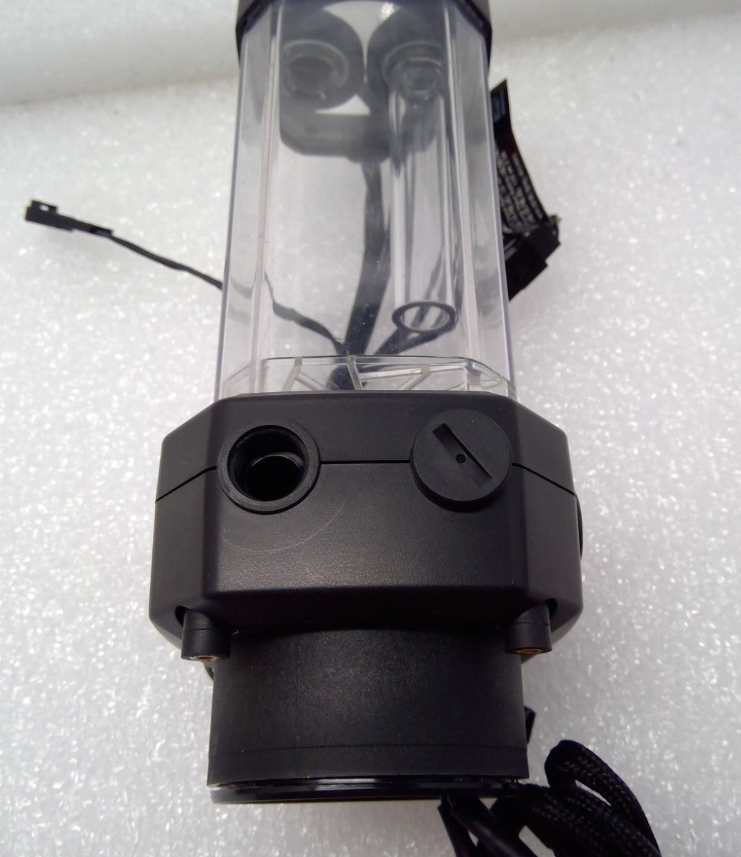 Corsair Hydro X Series XD5 RGB Pump/Reservoir Combo CX-9040002-WW