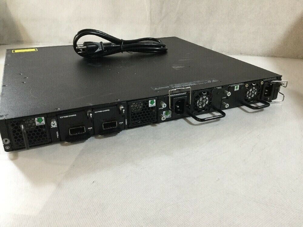 Brocade Ruckus ICX 7450-48P 48 Port PoE+ Switch + ICX7400-4X10GF + 2x 40G