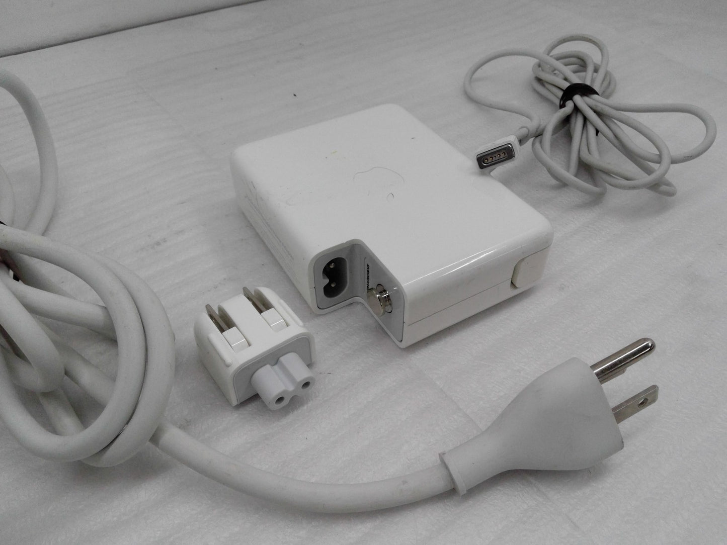 Original Genuine Apple MacBook Pro MagSafe 1 A1172 18.5V 85W Power Adapter