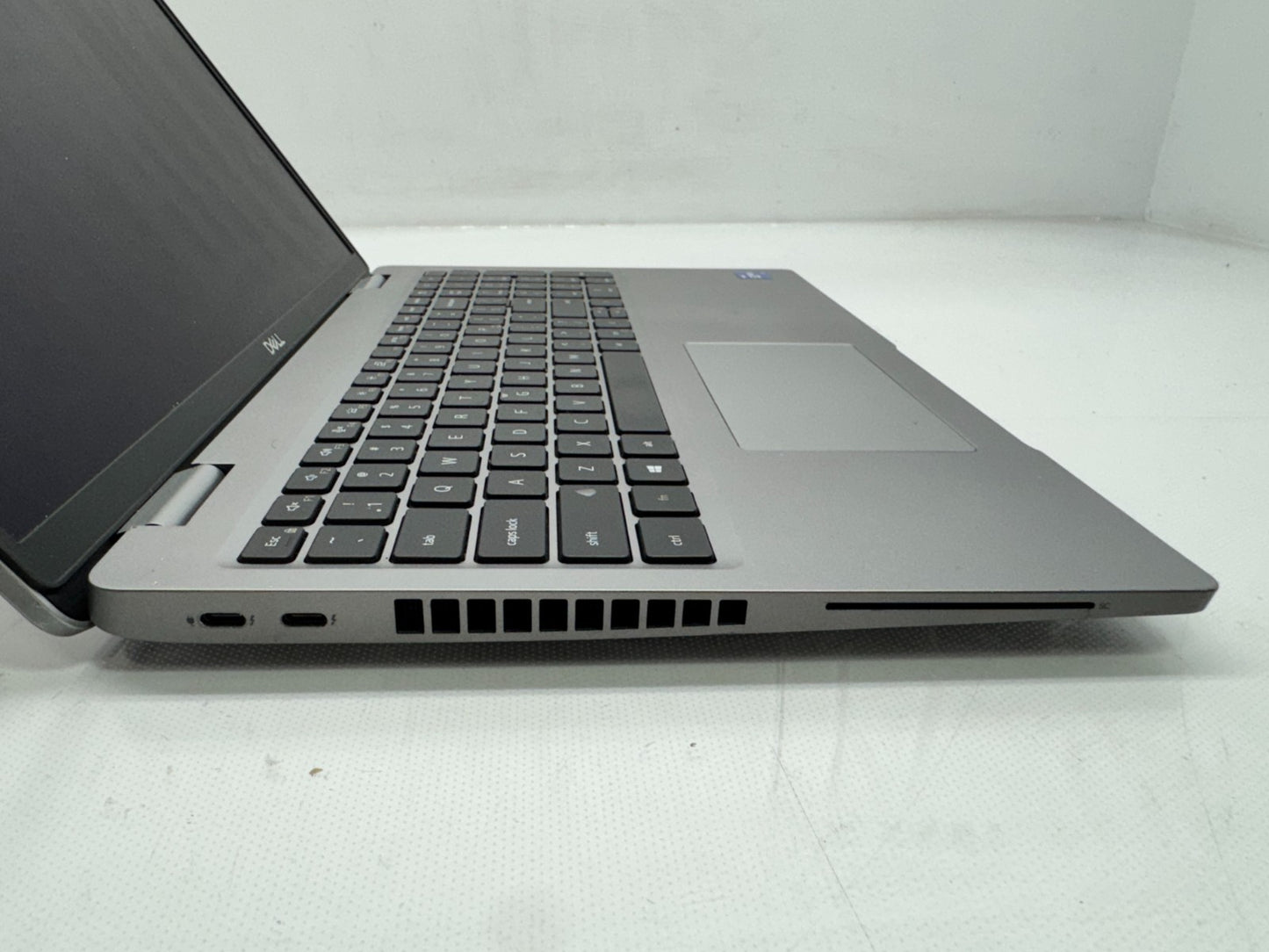 Dell Latitude 5520 15.6" Laptop i7-1185G7@3.0GHz 16G RAM 256G SSD W/AC*READ*