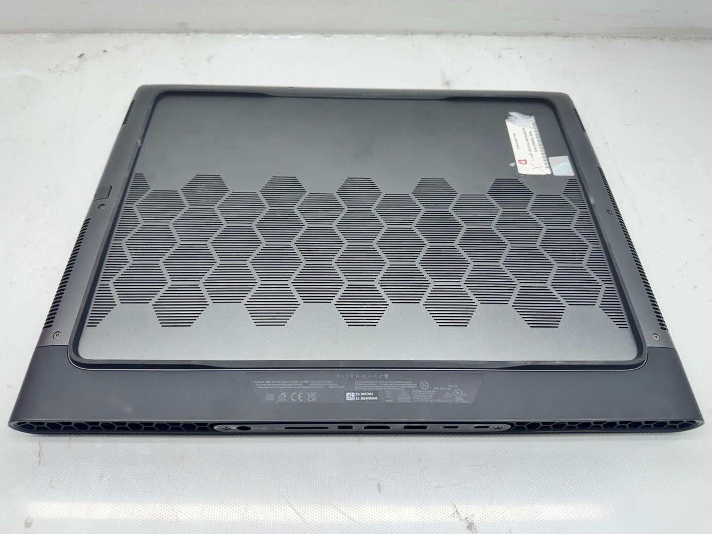 Dell Alienware M18 R2 18" Intel i9-14900@2.2GHz 32GB RAM 1TB SSD RTX 4090 *READ*