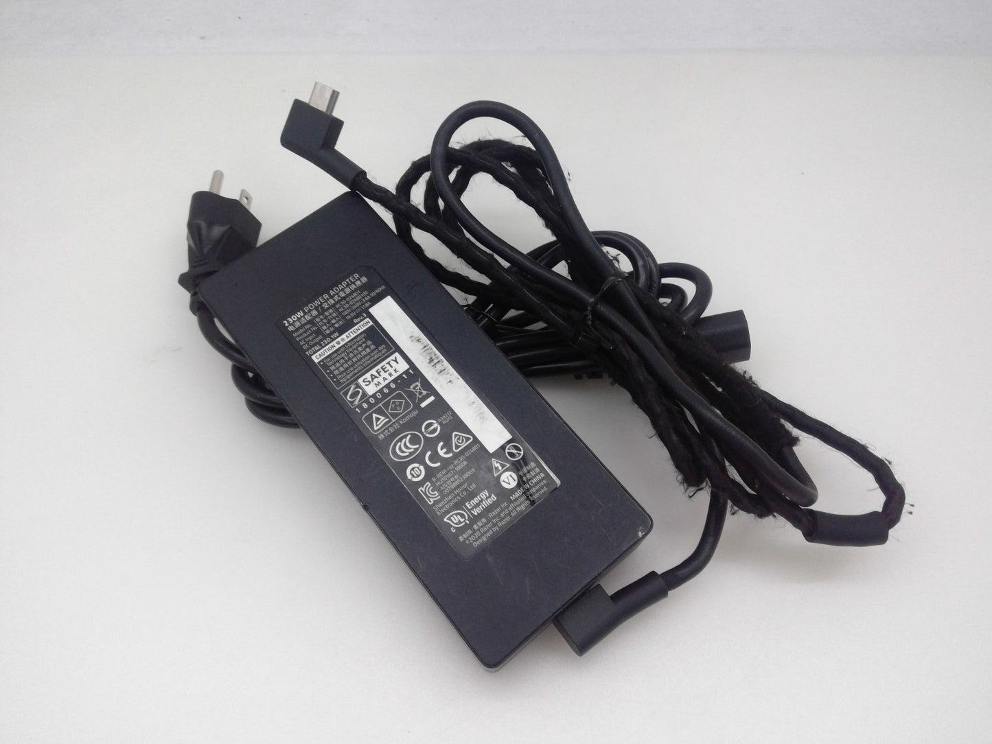 Genuine Razer Blade Laptop  AC Power Adapter RC30-024801 19.5V  11.8A 230W#