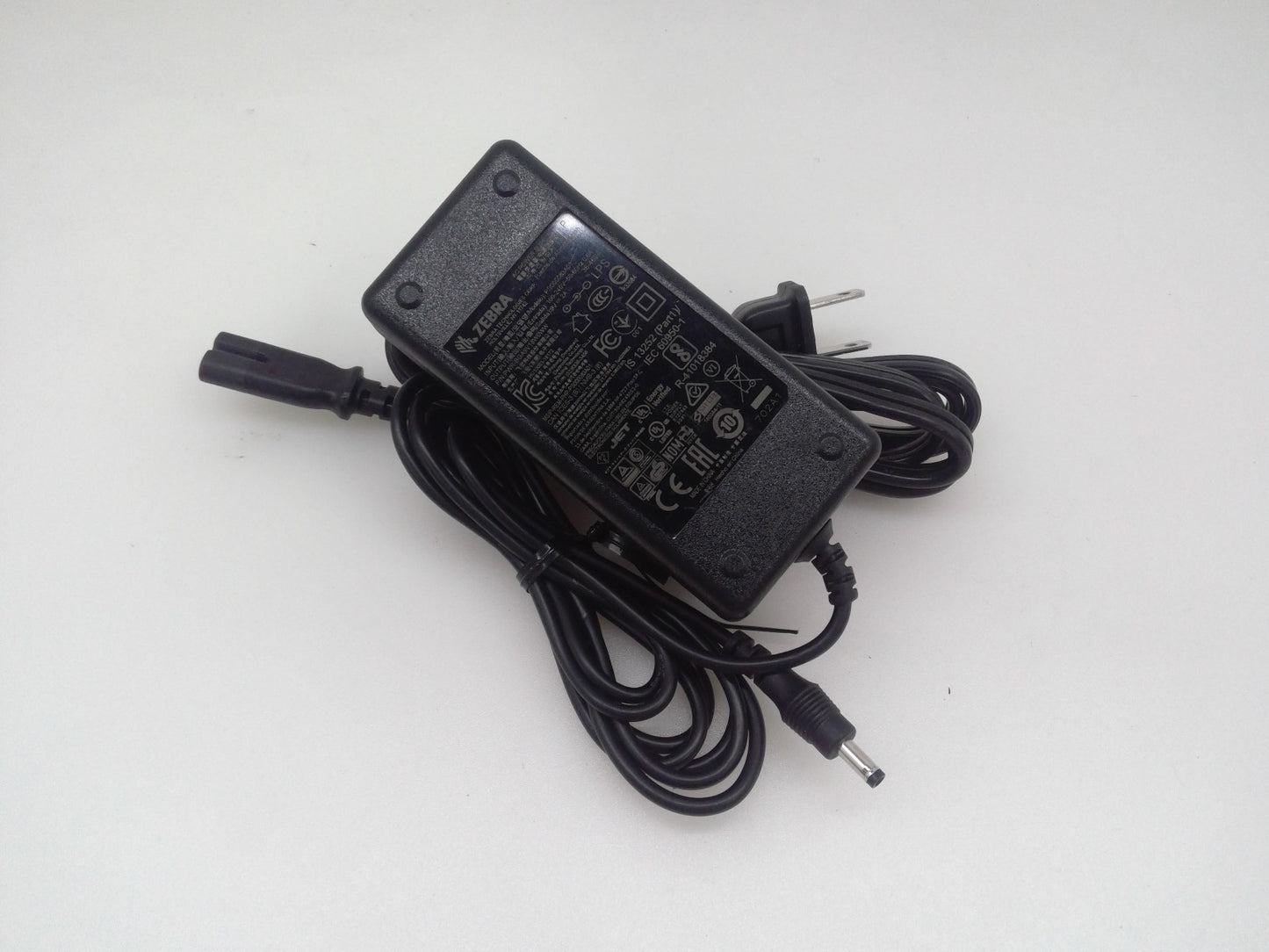 Zebra PS000083A01 9V 2A AC Power Supply for PWR-BGA9V18W0WW Symbol Scanner