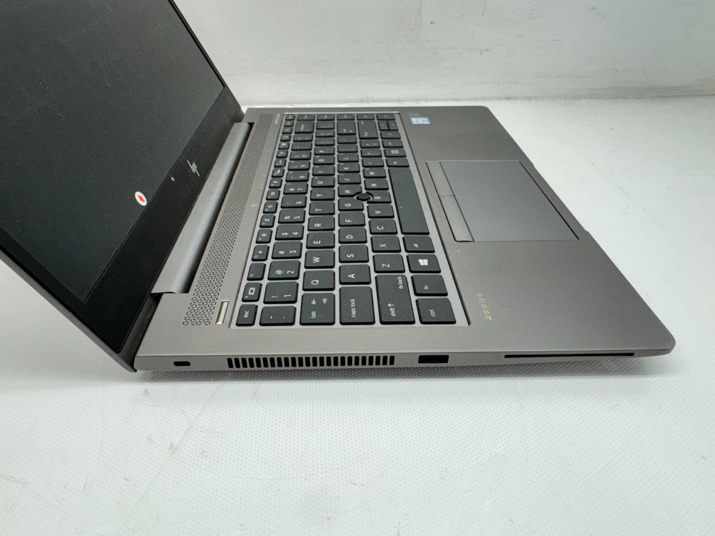 HP ZBook 14u G6 14" i7-8665U@1.9GHz 16G 256G AMD WX3200 Win 11 *READ**