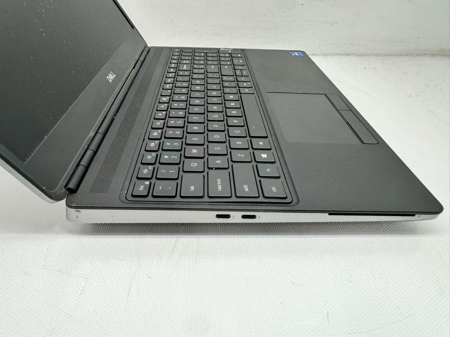 Dell Precision 7560 15.6" Laptop i7-11850H@2.50GHz 16GB 256GB SSD T1200 *READ*