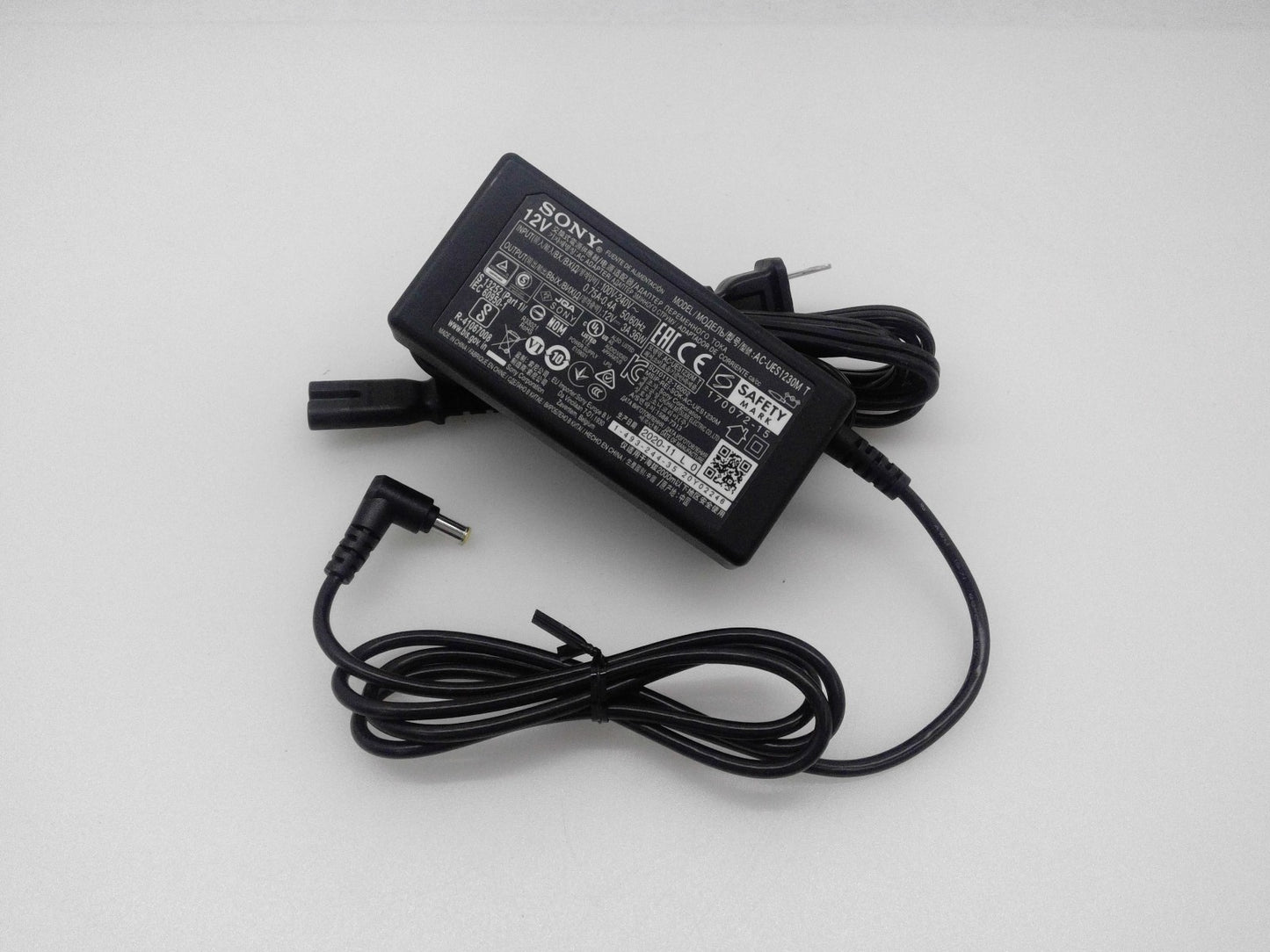 OEM Sony For MCX-500 PMW-EX1R AC-UES1230M T 12V 3A 5.5x3.0mm Power Adapter
