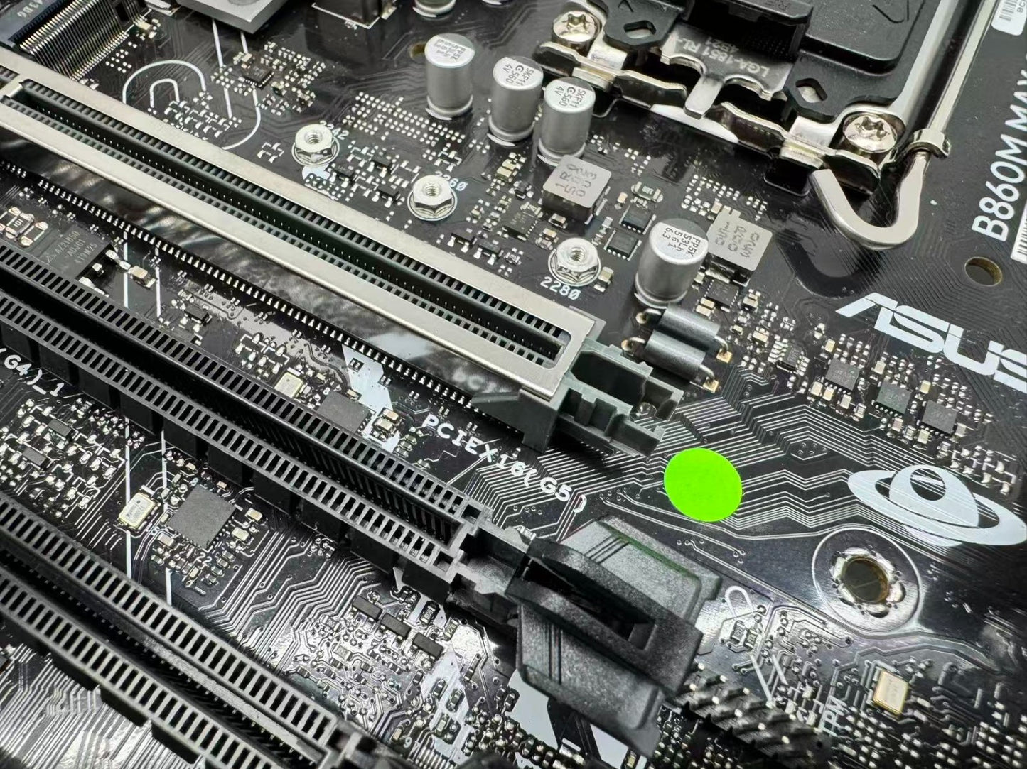 ASUS B860M MAX GAMING AX Motherboard DDR5 Intel Socket 1851 *READ*