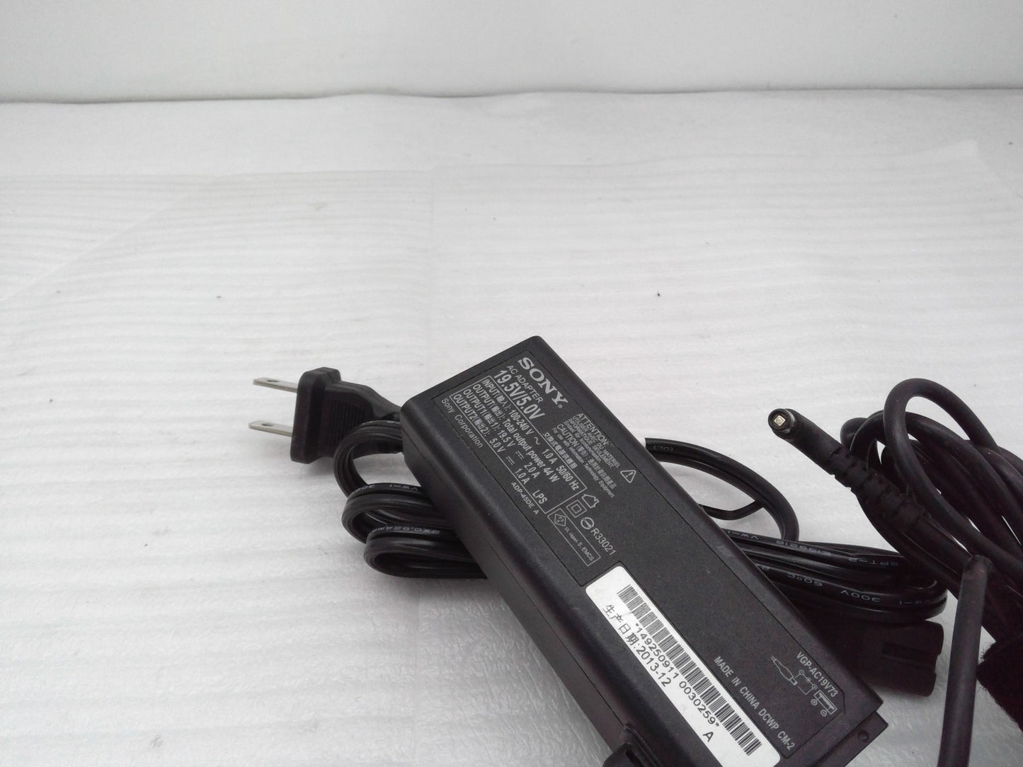 Original Sony 19.5V 2A VGP-AC19V73 AC Adapter Charger  Vaio Tap 11 Fit 13A Power