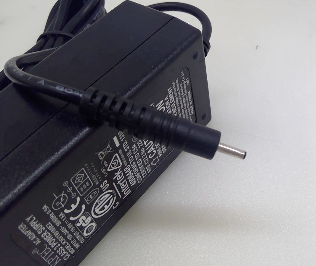 KPTEC K36V190160E2 19V 1.6A 30W AC Adapter Power Supply 2.5mm X 0.5mm