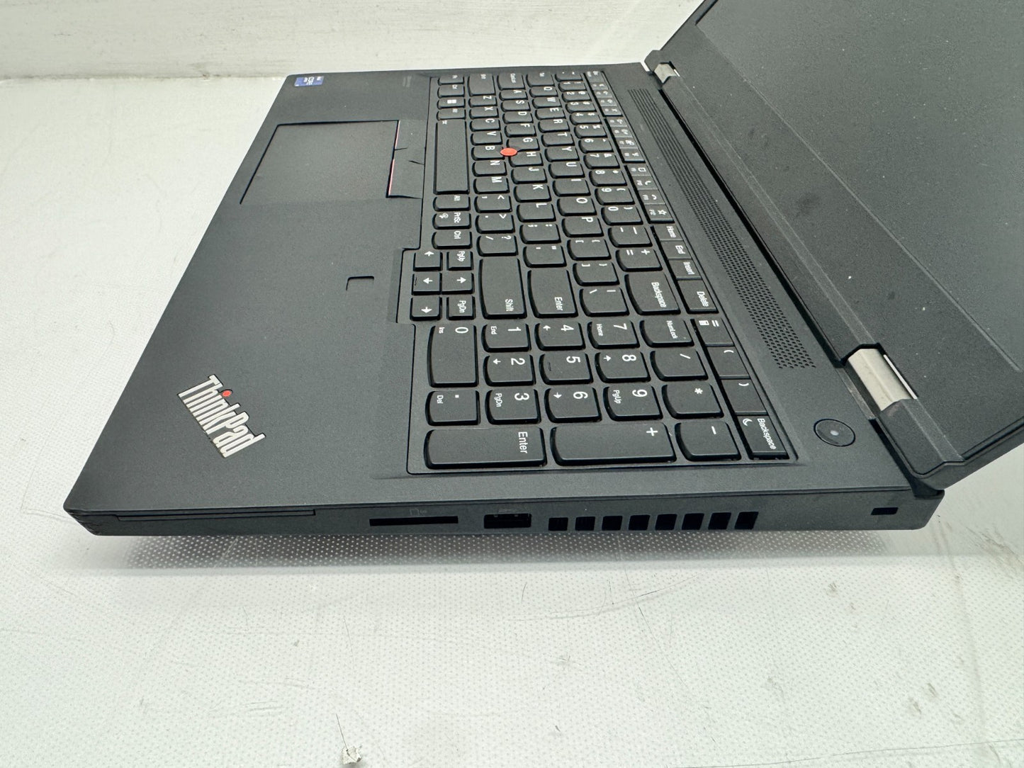 BIOS LOCKED Lenovo ThinkPad P15 Gen 2 i9-11950H@2.6GHz 32G No SSD A2000 *READ*