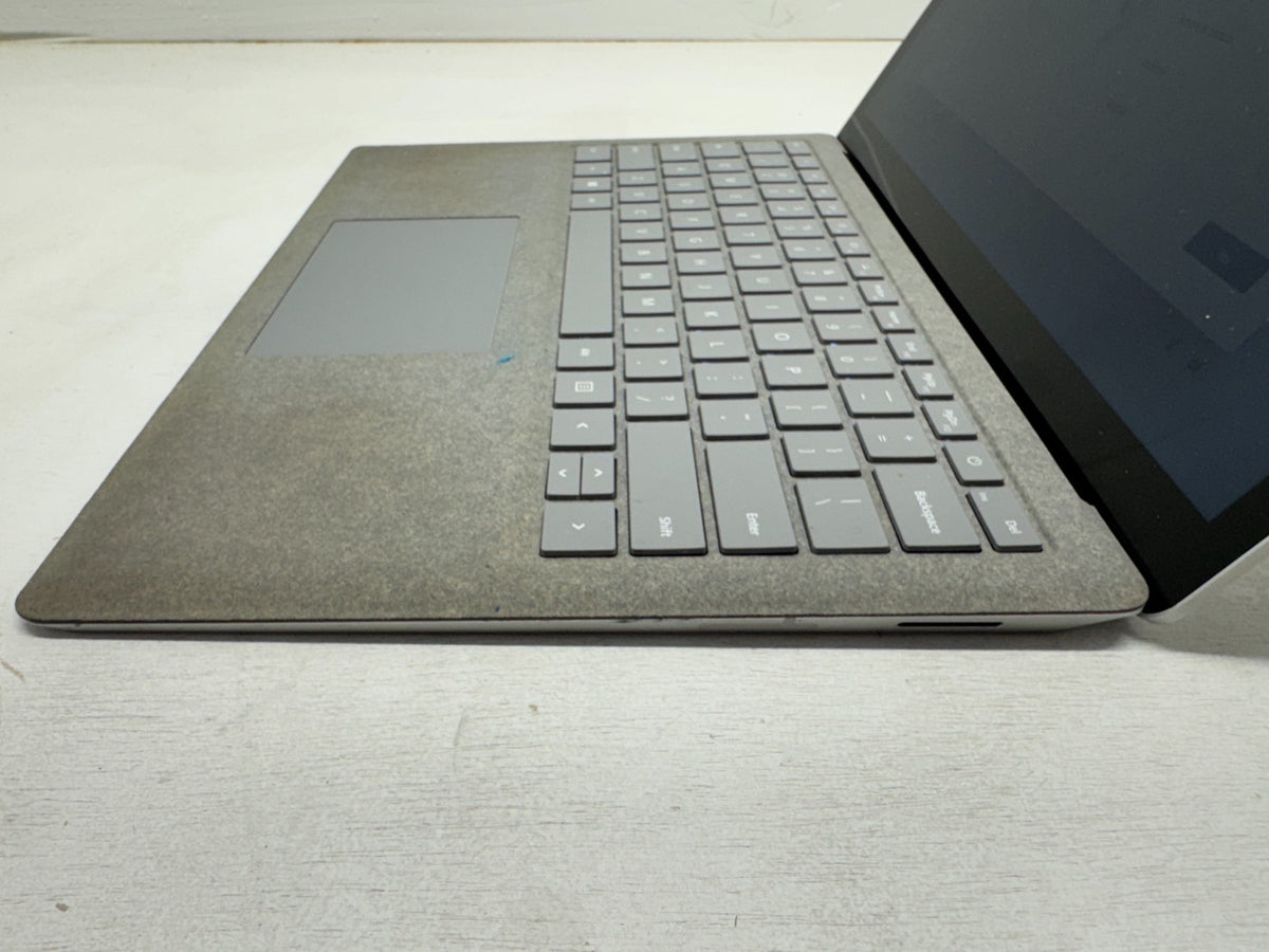 Microsoft Surface Laptop 1769 Intel i7-8650U@1.9Ghz 16G 512GB Win 11 W/AC *READ*