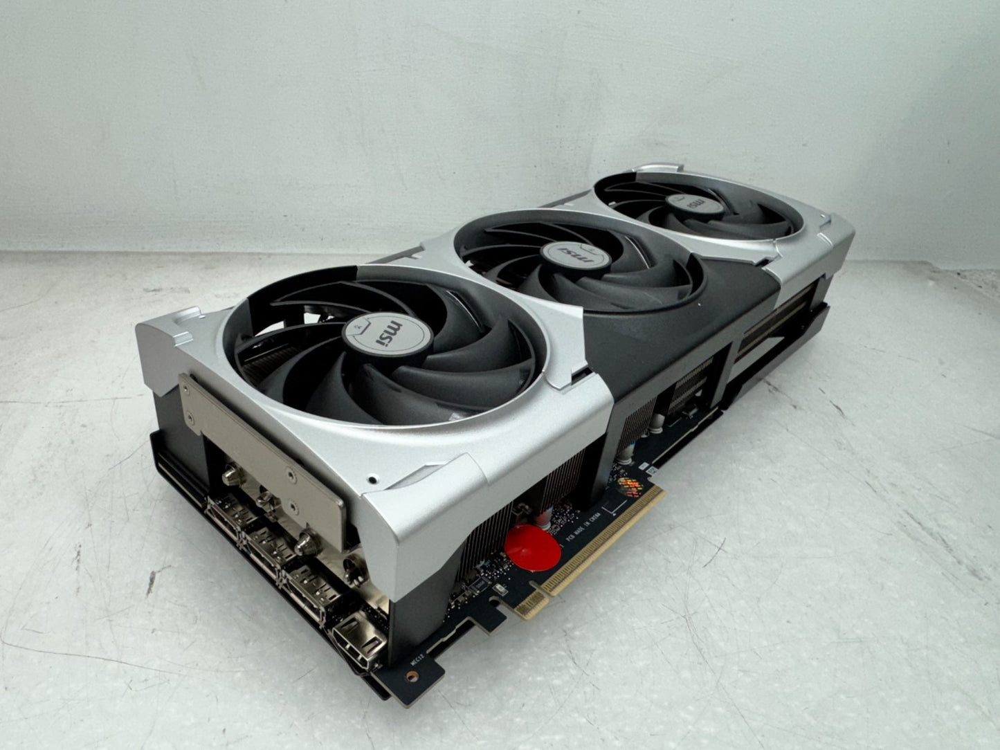 *Read*MSI GeForce RTX 5090 32GB GDDR7 Ventus 3X OC Not Working
