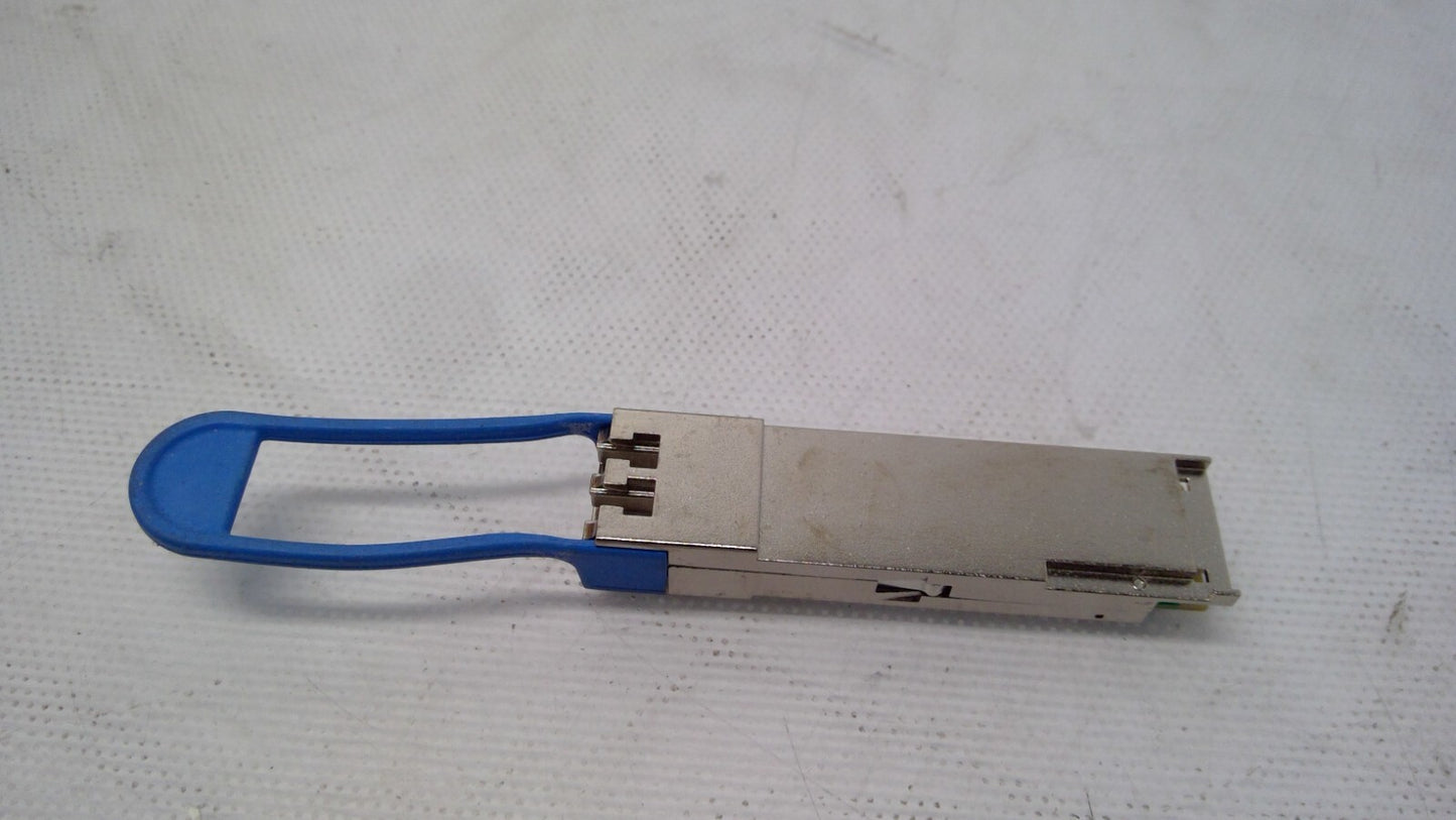 Menara Networks 740T200S-LR4 40GBase QSFP+LR4 10km CWDM CT Transceiver