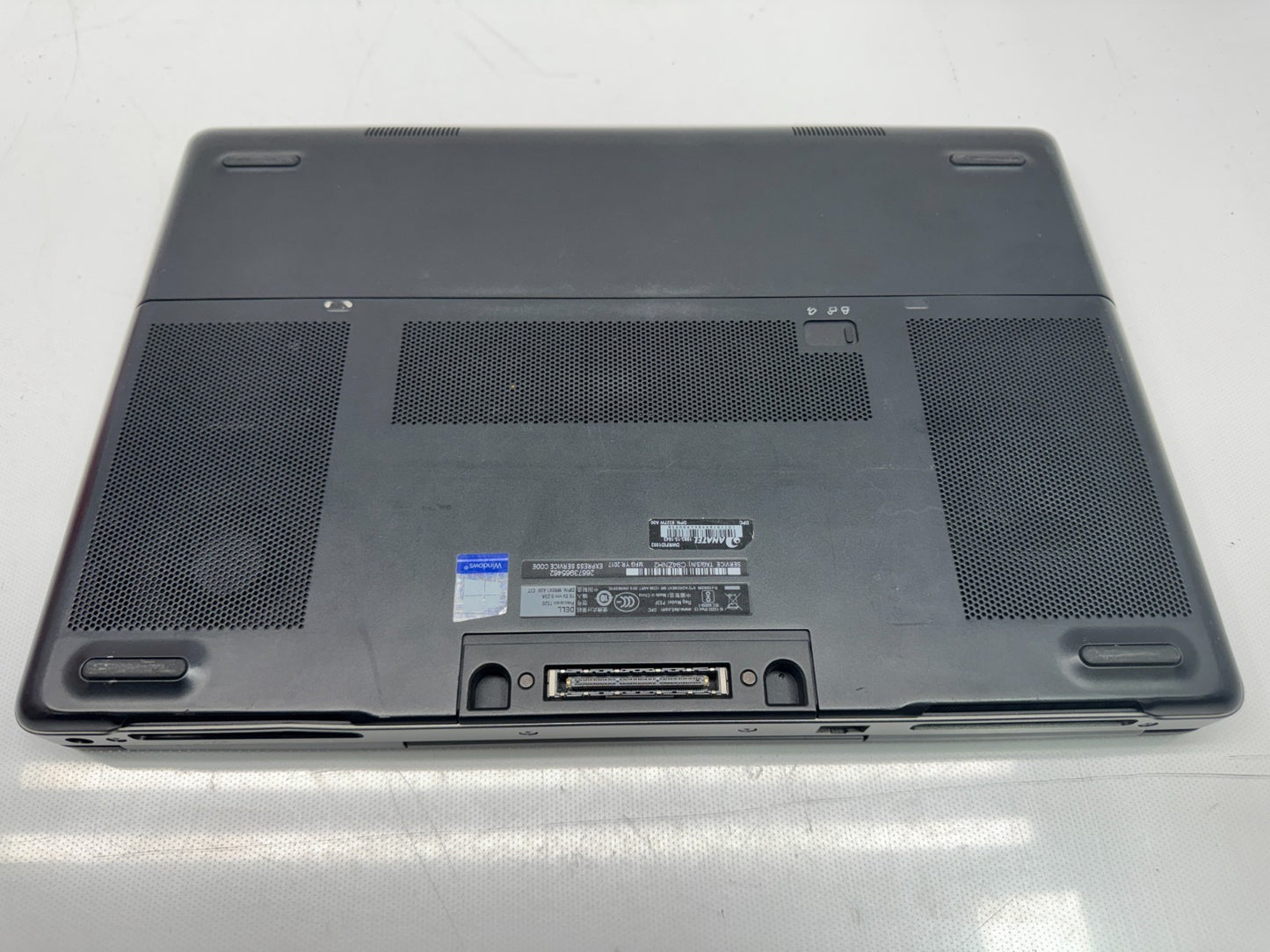 Dell Precision 7520 Intel i7-6820HQ@2.7Ghz 16GB 240G 2.5"SSD M2200 W/AC *READ*