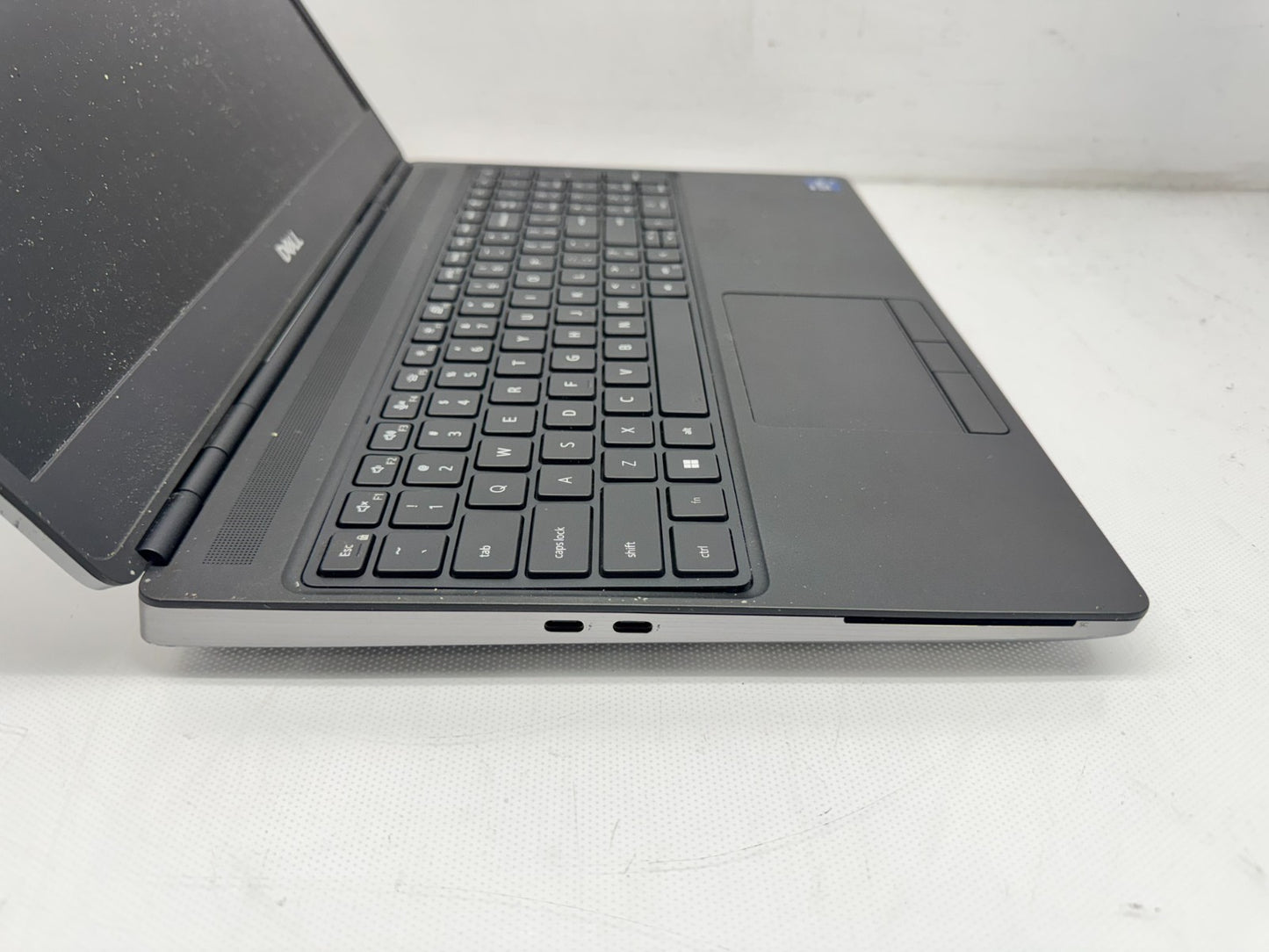Dell Precision 7560 15.6" Intel i9-11950H@2.6GHz 32GB 1TB A4000 *READ*