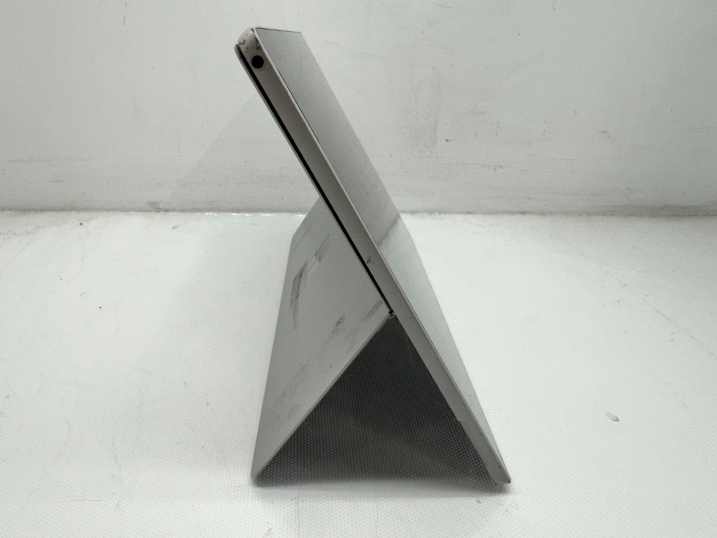 Microsoft Surface Pro 1796 Intel i5-7300U@2.6GHz 8G 256G Win11 Nokeyboard*READ*