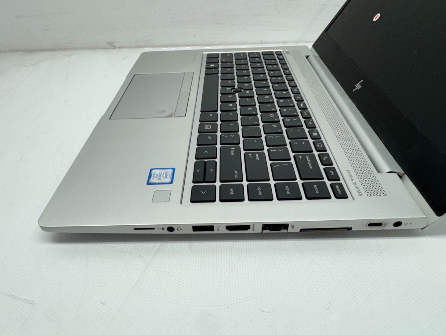 HP Elitebook 840 G5 Intel i7-8650U@1.8GHz 16GB 256G 1920x1080 Win11 *READ**