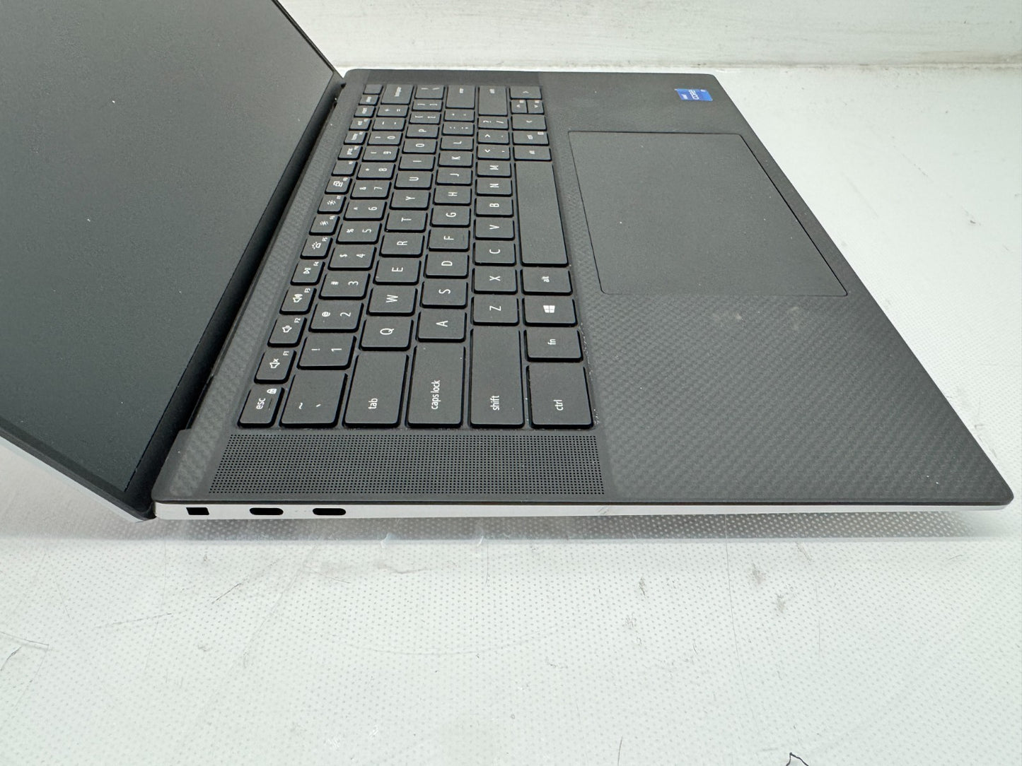 Dell Precision 5560 15.6" Intel i7-11850H@2.5GHz 16GB 256GB A2000 W/AC *READ*