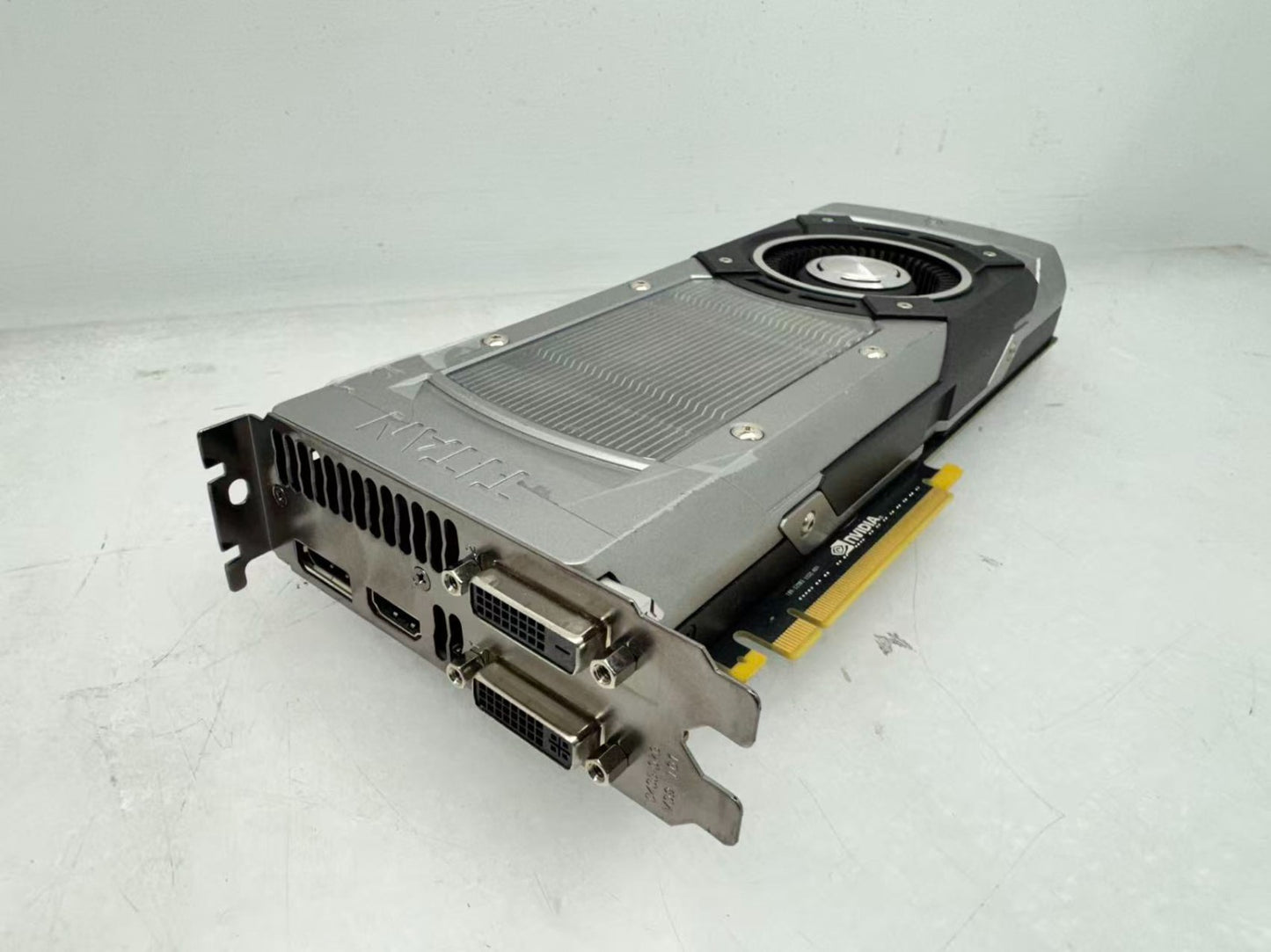 EVGA GeForce GTX TITAN Superclocked 6GB GDDR5 06G-P4-2791-KR