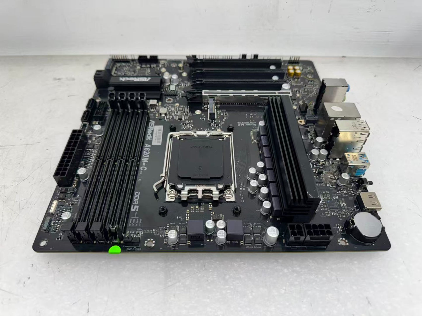 ASRock A620M-C Micro ATX Motherboard DDR5, Missing WIFI Module **Read**