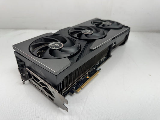 MSI GeForce RTX 5090 32GB GAMING TRIO GDDR7 Graphics Card Tested
