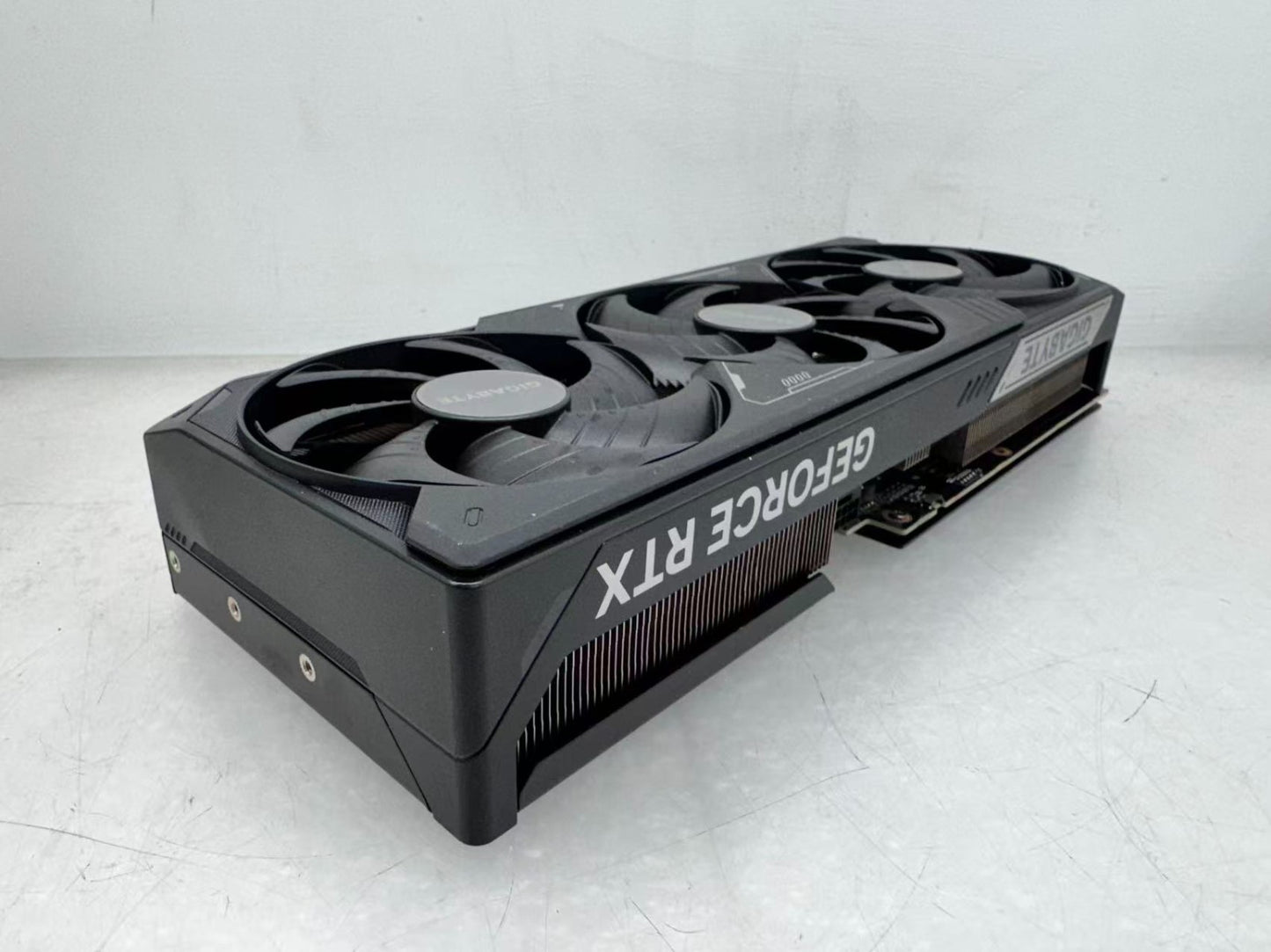 Gigabyte GeForce RTX 5070 Ti WindForce OC SFF 16GB GDDR7 Graphics Card