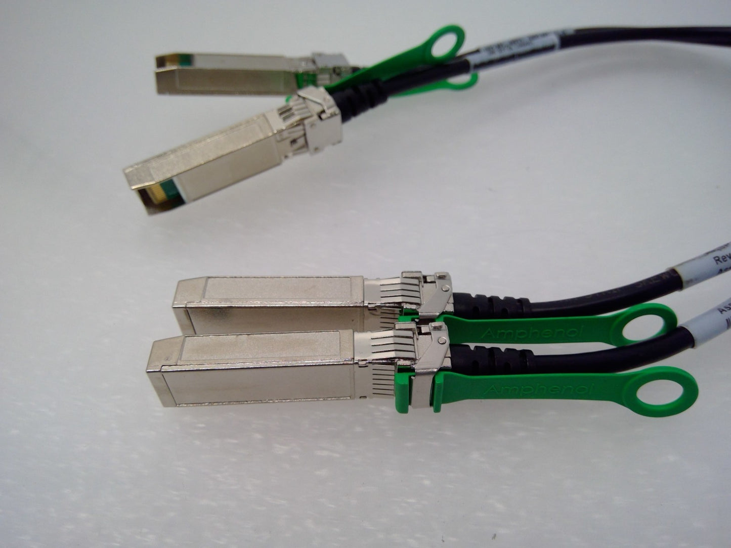 LOT OF 2 Amphenol NDCCGF-0006 SFP28 0.5M Copper Assembly 25G/50G IN/Out 30AWG