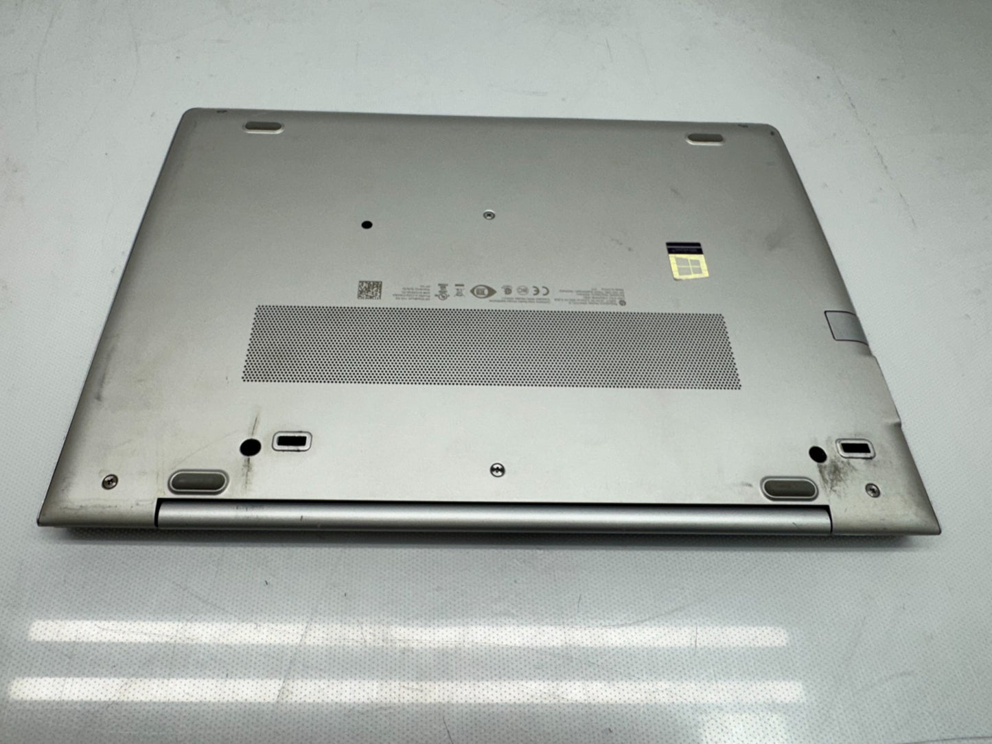HP Probook 745 G5 Ryzen 7 2700U@2.2GHz 16G 256 SSD 1920 x 1080 *READ*