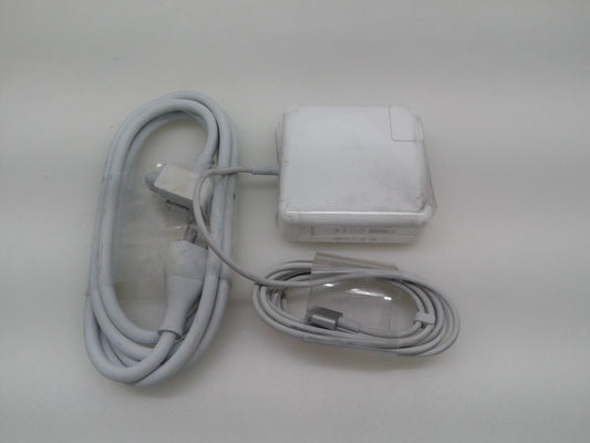 GENUINE  APPLE A1424 MACBOOK PRO RETINA MAGSAFE 2 85W AC POWER ADAPTER