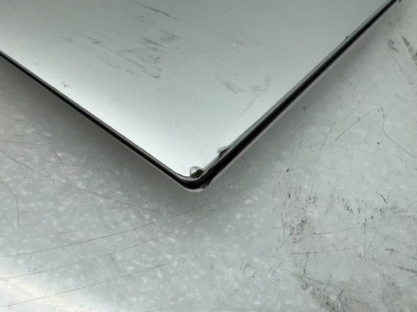 Dell XPS 15 9510 Laptop i7-11800H@2.3GHz 16GB 512G 3050Ti Win11 w/AC *READ*