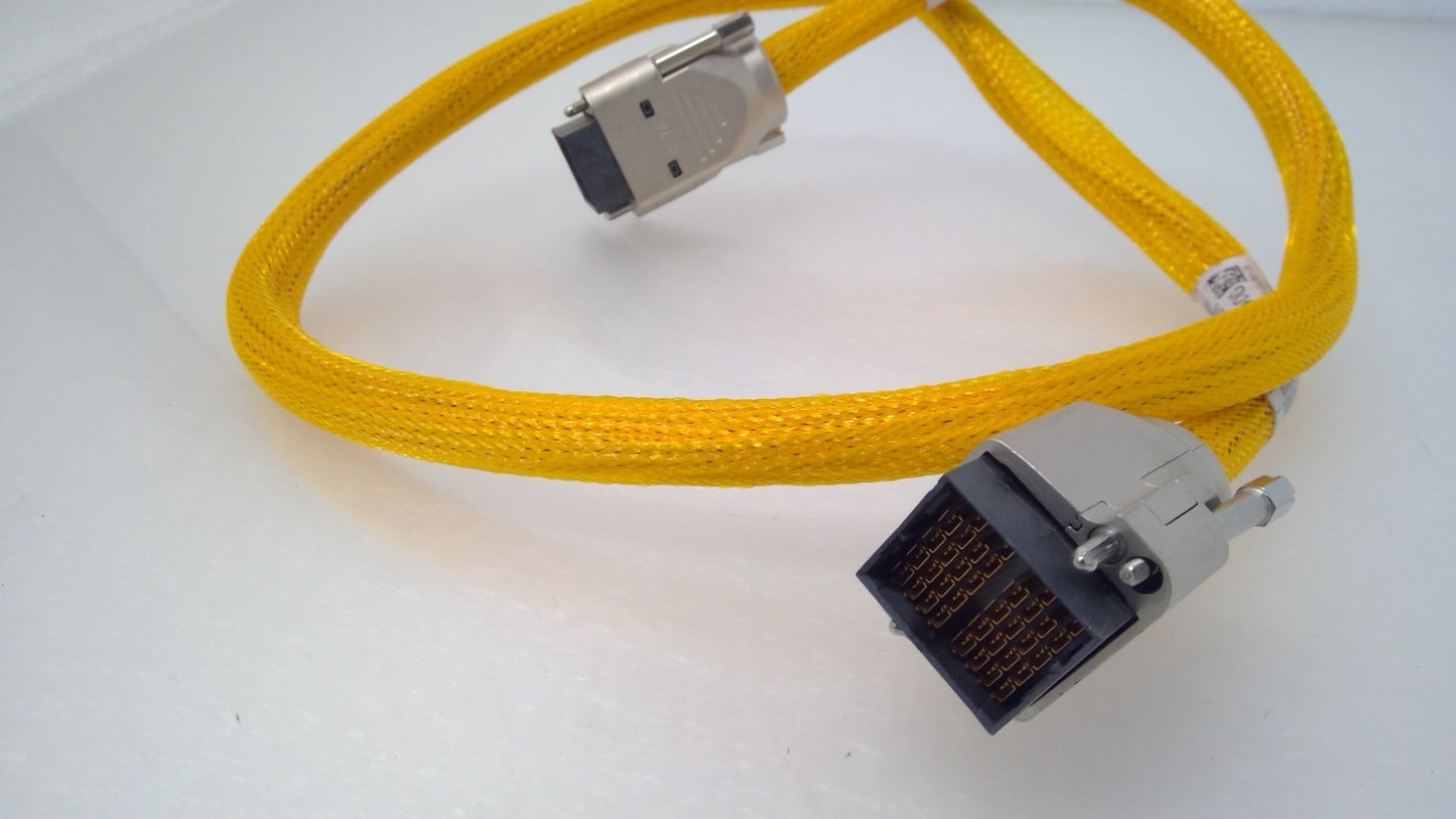 TE Connectivity 2306801-05 40G 16001354-01 Cable assembly Male to Male yellow