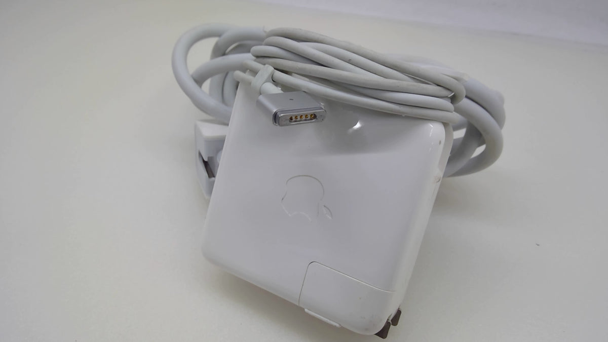 # Genuine Apple 60W MagSafe 2 Power Adapter A1435 MacBook - Minor Hairline Crack