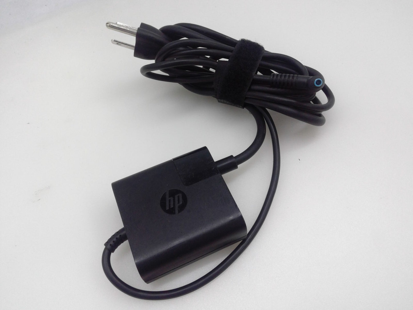 Genuine HP 45W 19.5V 2.31A 854116-850 AC Adapter Charger TPN-LA04 FOR HP ENVY