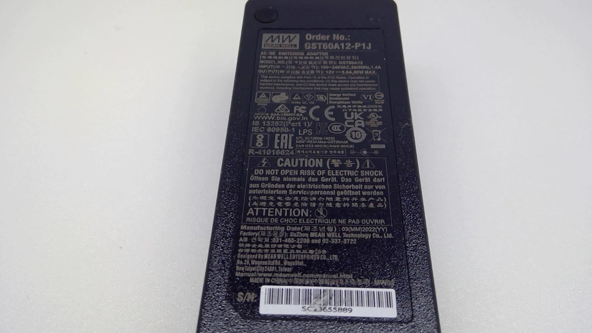 Genuine Mean Well GST60A12-P1J 60W 12V 5A AC/DC Power Adapter