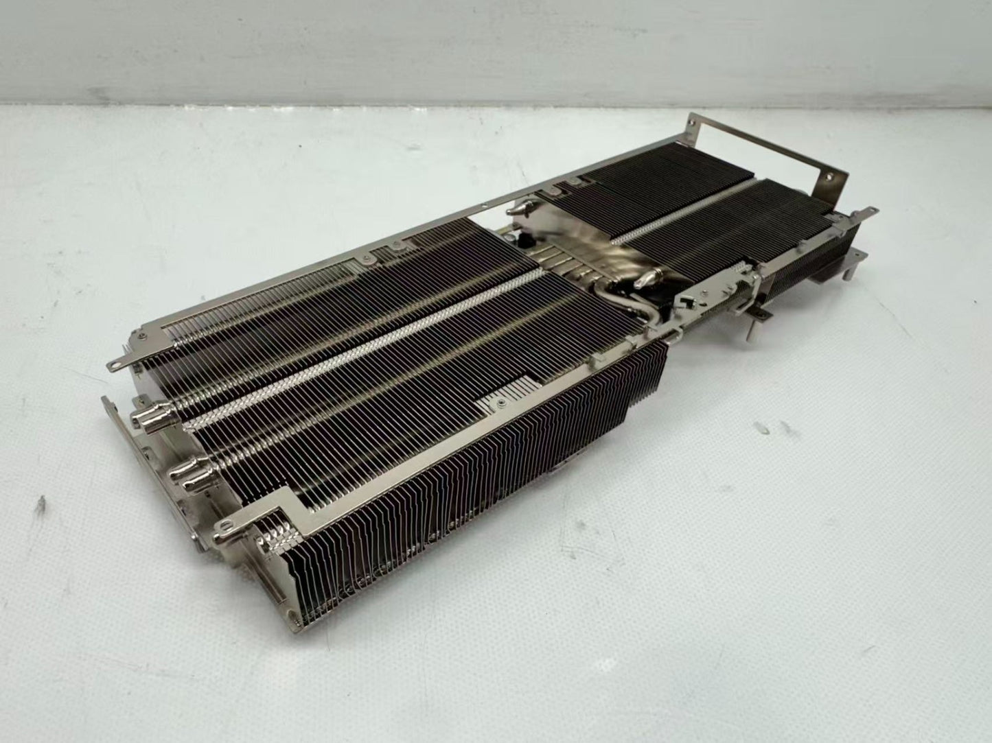 PNY GeForce RTX 5080 16GB  GDDR7  Graphics Card Missing Fan & back panel *READ*